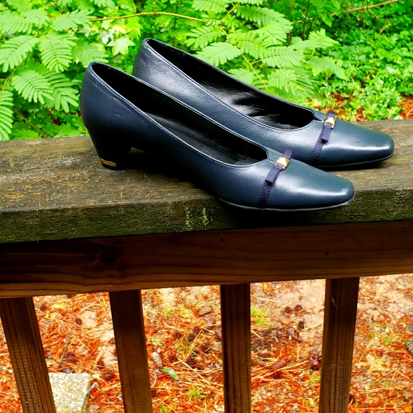 Vaneli Shoes - 3 for $30